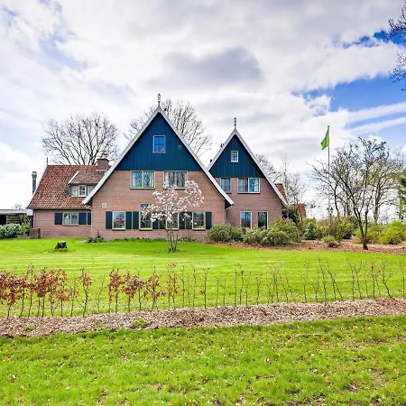 Charming Holiday In Near Forest Holiday home